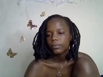 maee_y on Chaturbate 