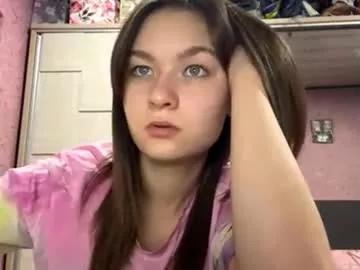 Maeeasterling from Chaturbate
