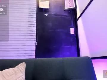 Maluryblaze from Chaturbate