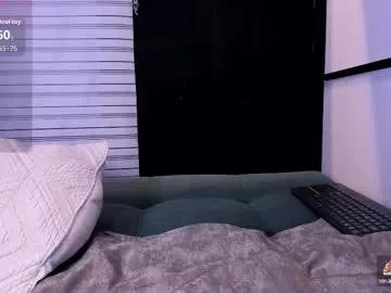 Maluryblaze from Chaturbate