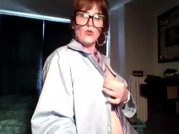 mamafoxxx911 from Chaturbate
