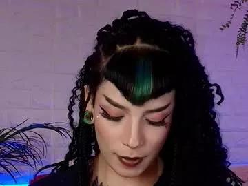 Mamushka_ from Chaturbate