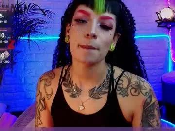 Mamushka_ from Chaturbate