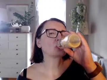 Marymaturee from Chaturbate