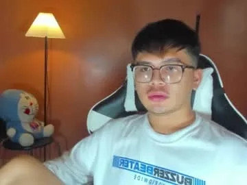 masarapkahitwalang_sauce18 on Chaturbate 