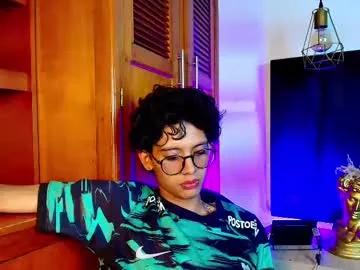 massimo_alessandro from Chaturbate
