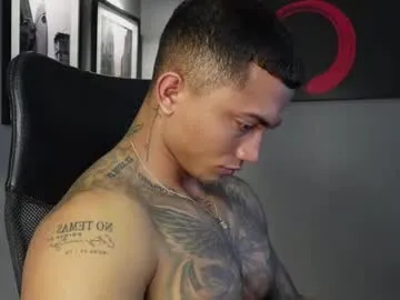 massimo_rizzo_ on Chaturbate 