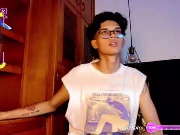 massimo_vaiolethsan from Chaturbate