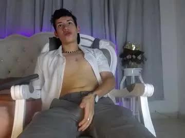 matteo_white1 from Chaturbate