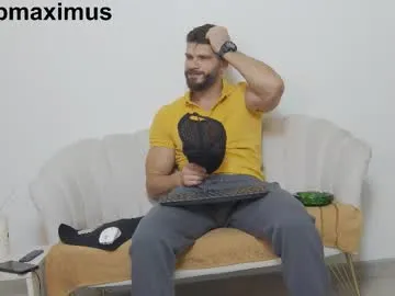 mauro_real_man from Chaturbate is Freechat