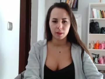 mayaglamour from Chaturbate