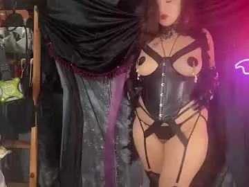 mayaloux from Chaturbate