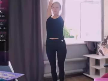 meek_cutie from Chaturbate