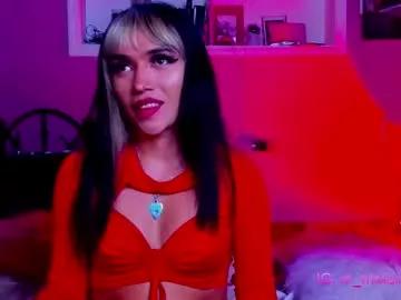 Try our streaming cams variety and talk on a personal level with our adorable girls streamers, showing off their bountiful shapes and dildos.