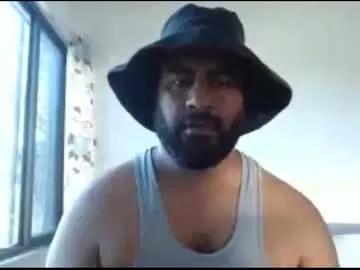 Melanesianprince from Chaturbate