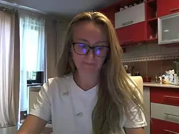 melly_rosey from Chaturbate