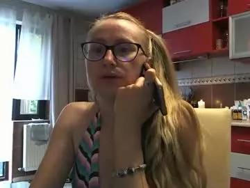 melly_rosey from Chaturbate