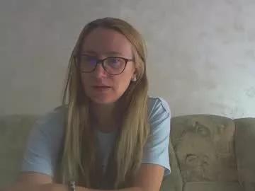 melly_rosey from Chaturbate