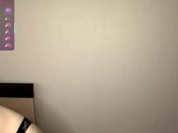 memento_mary from Chaturbate
