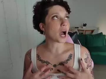 Merida__freckles from Chaturbate