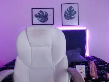 Mia_collens_ from Chaturbate