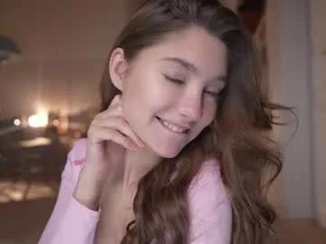 Mia_dynasty from Chaturbate
