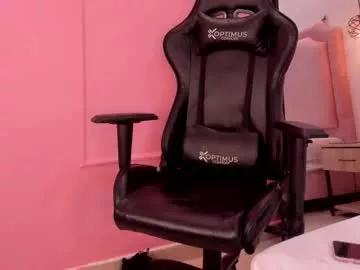 miaacollins__ from Chaturbate
