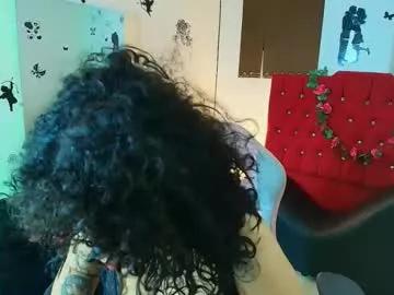 Miahernadez303av from Chaturbate