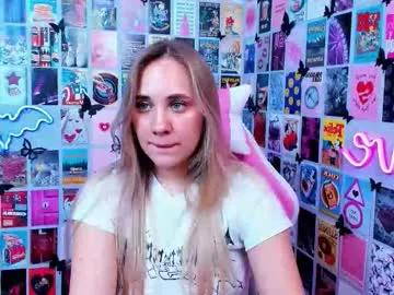 Miamilas from Chaturbate
