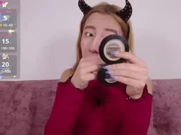 miiaa_doll from Chaturbate