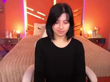 mikiikiwi from Chaturbate