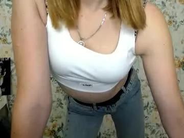 Milana_cutie_ from Chaturbate