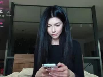 milla_jo from Chaturbate