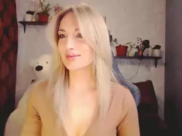 millaxqueen from Chaturbate