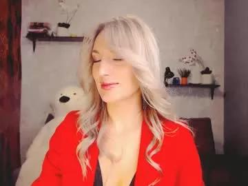 millaxqueen from Chaturbate