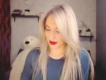 millaxqueen from Chaturbate
