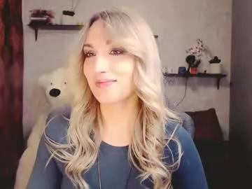 millaxqueen from Chaturbate