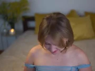 million_dollar_smile from Chaturbate