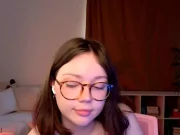 milly_saint on Chaturbate 
