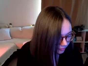 milly_saint on Chaturbate 
