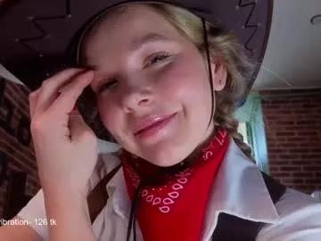 milly_shy from Chaturbate