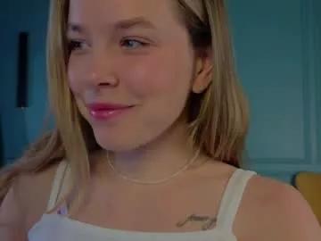 milly_shy from Chaturbate