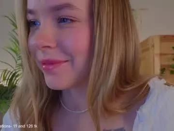 milly_shy from Chaturbate