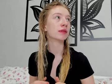 minidiva_ from Chaturbate