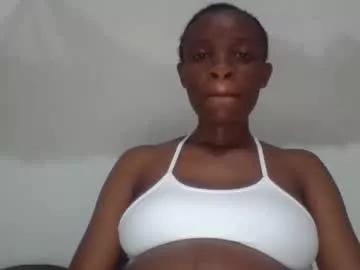 miss_belllo from Chaturbate