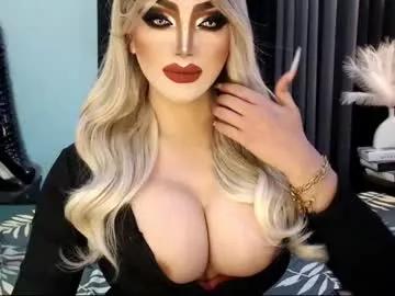 misschannel4sub from Chaturbate