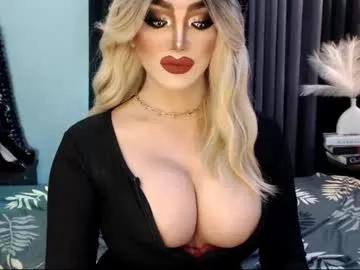 misschannel4sub from Chaturbate