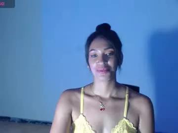 Misscruzxz from Chaturbate
