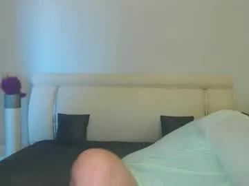 Misskhloe from Chaturbate