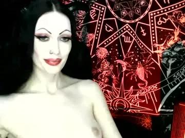 missmoondoll from Chaturbate